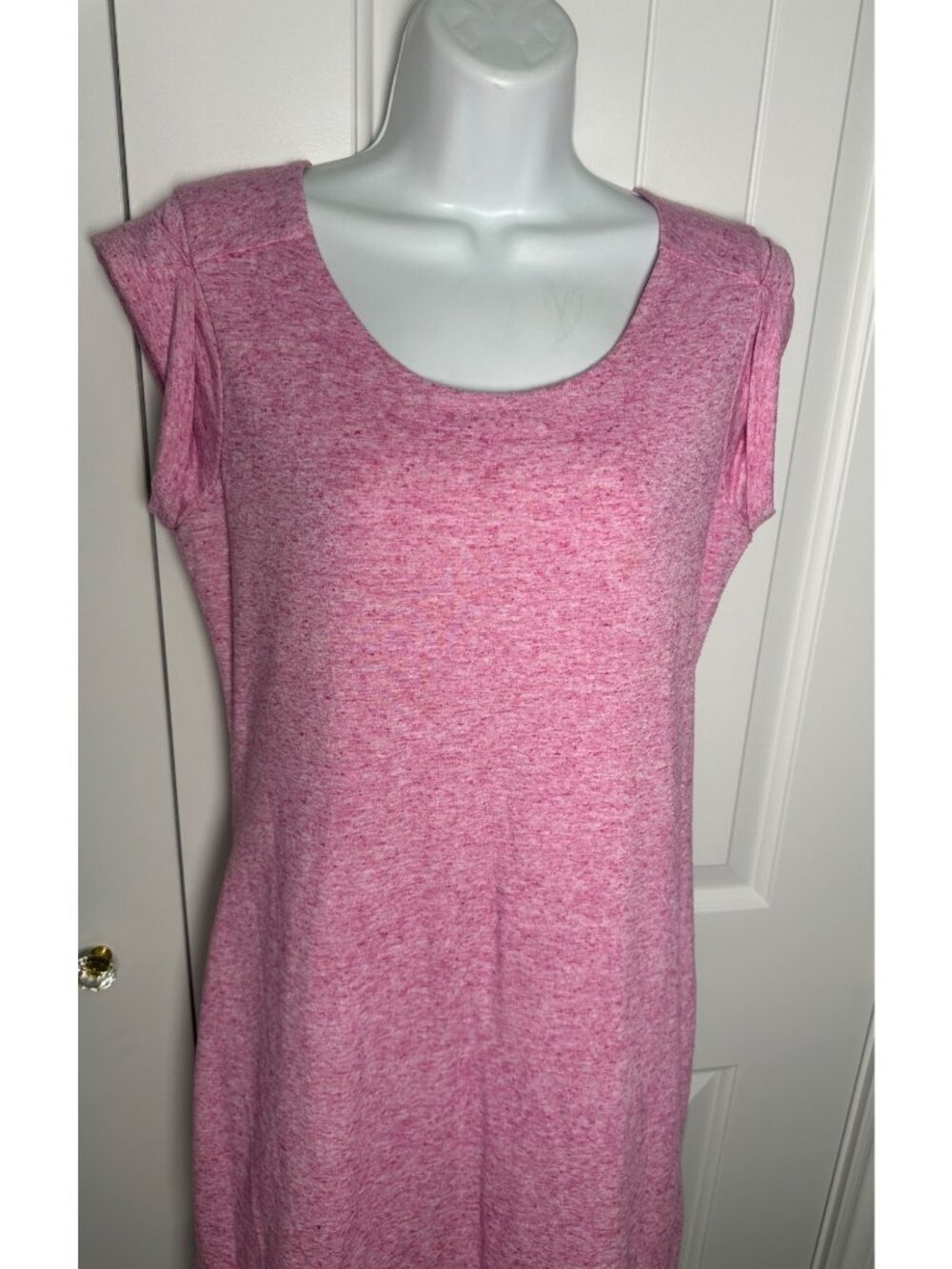 Athleta Charisma Dress Draped, Paradise Pink Heather, Keyhole Back, Size Small - Picture 3 of 6